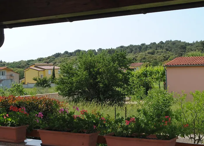 Holiday Ana Apartament *